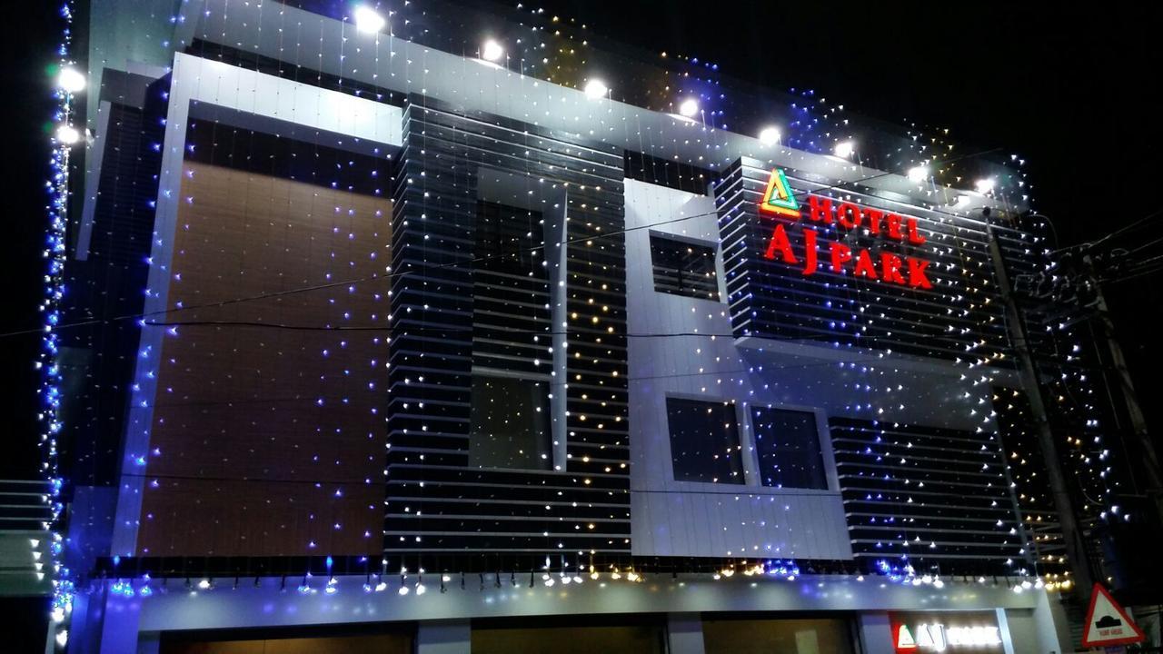 Hotel A J Park Alappuzha Dış mekan fotoğraf