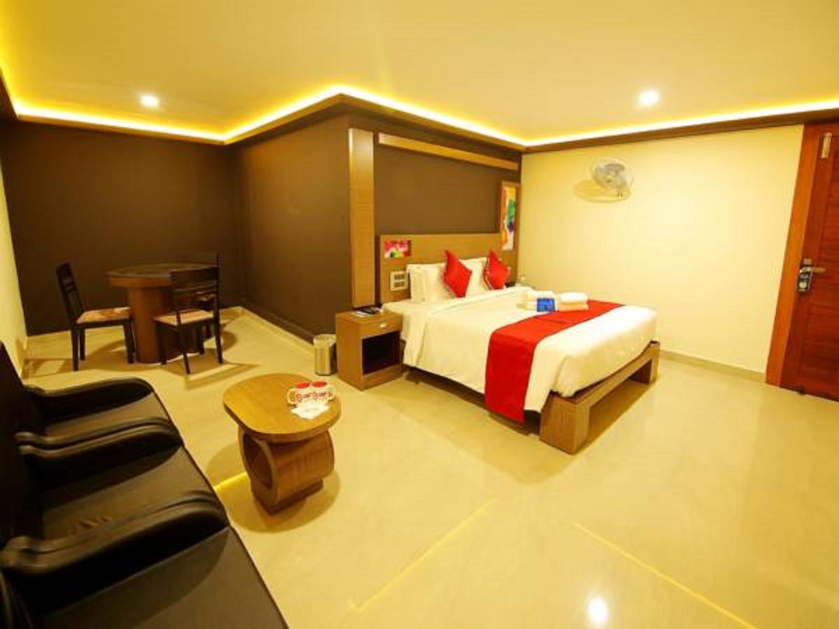 Hotel A J Park Alappuzha Dış mekan fotoğraf